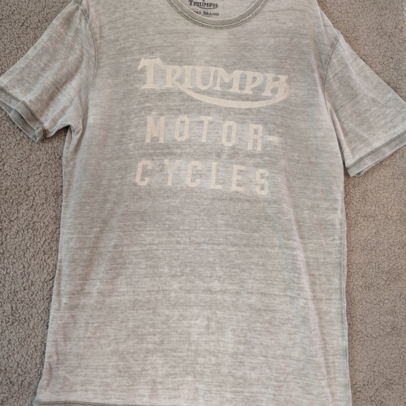 Triumph Lucky Brand Motorcycle T-Shirt L Gray Short Sleeve Motorcycle - Picture 1 of 7
